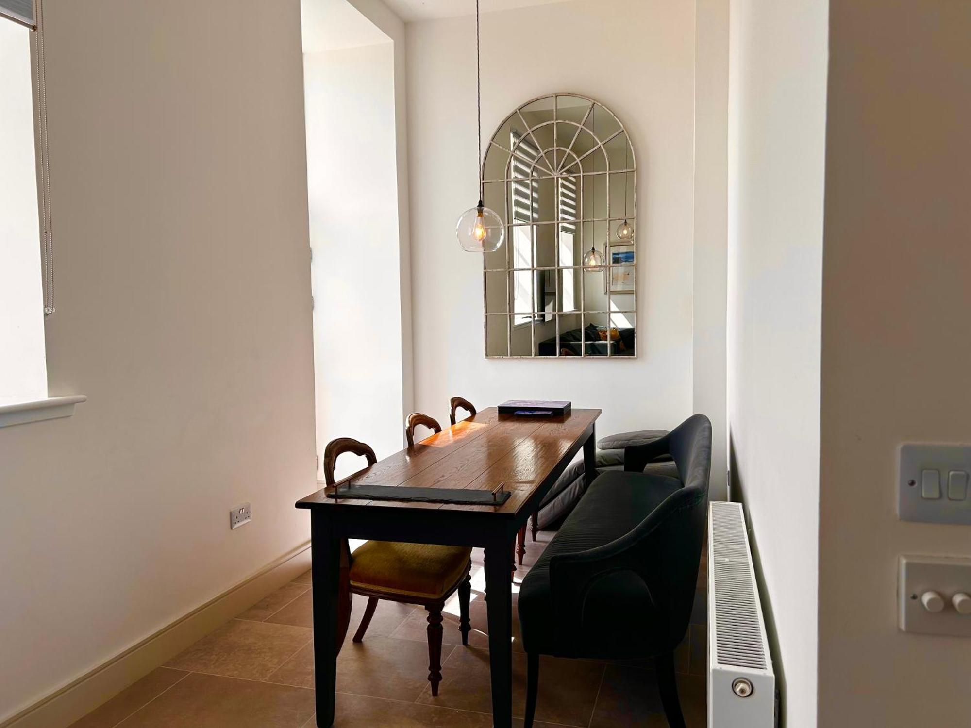 Inverness Great Glen Town House, 5 Minute Drive From Town Centre Bagian luar foto