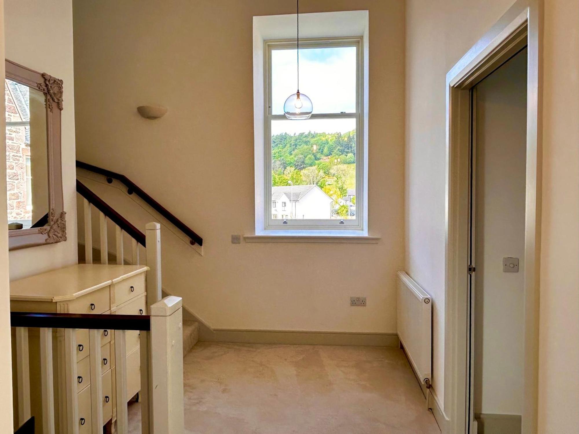Inverness Great Glen Town House, 5 Minute Drive From Town Centre Bagian luar foto